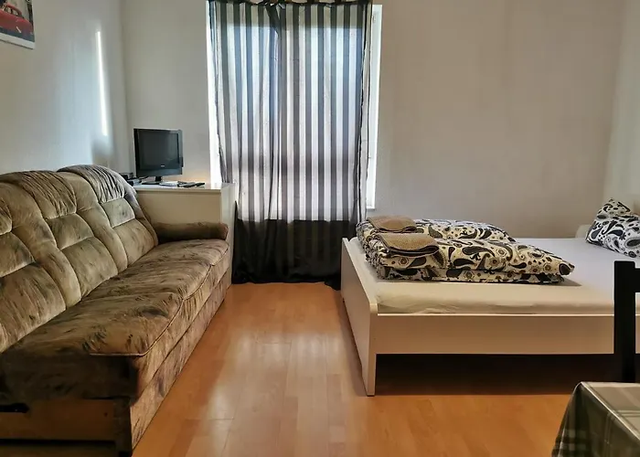 公寓 阿利斯特拉斯公寓 *